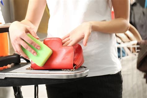 how to clean handbags.